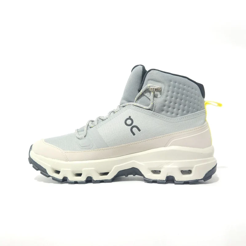 Botas On Cloud Rock gris claro para hombre — impermeables, ligeras y cómodas, perfectas para trekking, caminatas urbanas o aventuras al aire libre.