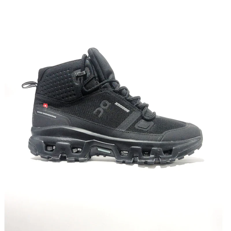 Botas On Cloudrock negras para hombre — impermeables, ligeras y cómodas, perfectas para trekking, caminatas urbanas o aventuras al aire libre. Venta en Colombia. Descuentos y ofertas explusivas.