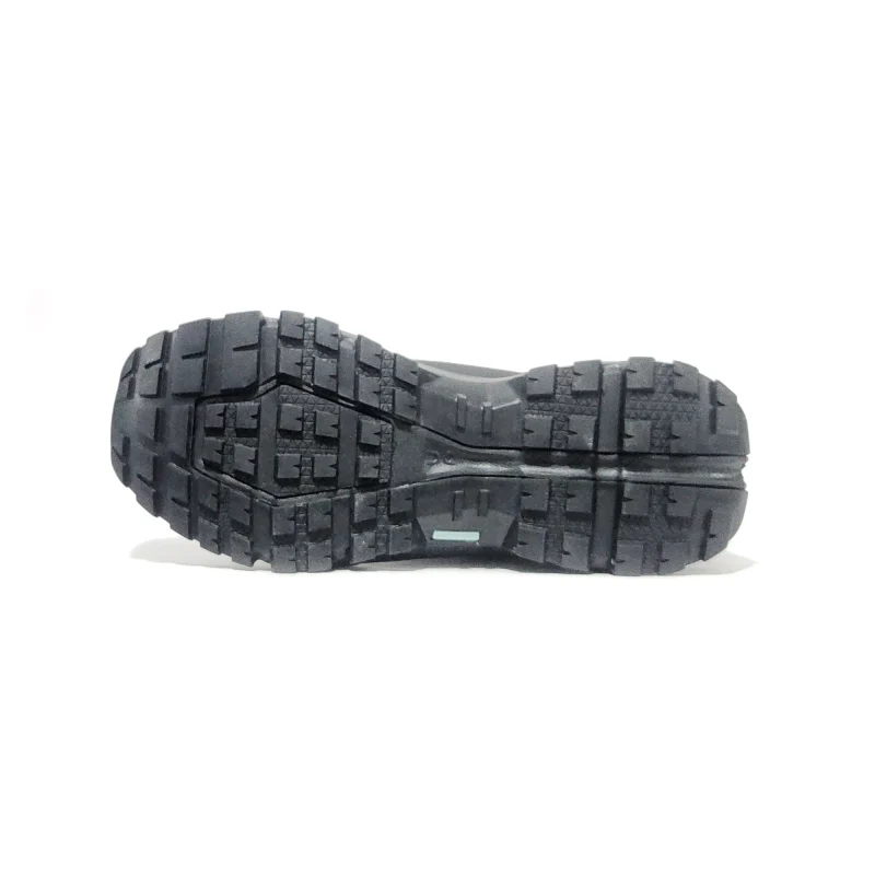 Botas On Cloudrock negras para hombre — impermeables, ligeras y cómodas, perfectas para trekking, caminatas urbanas o aventuras al aire libre. Venta en Colombia. Descuentos y ofertas explusivas.